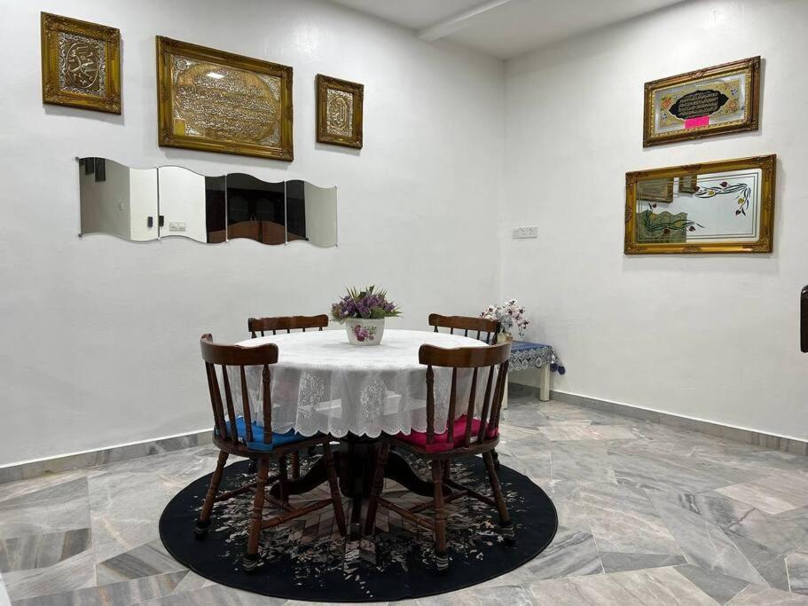 One'S Homestay Seri Manjung Exterior foto